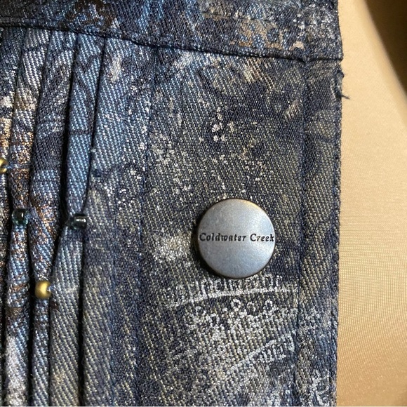 Coldwater Creek Dark Floral Denim Button up Jacket Long Sleeve size 8 - Picture 6 of 10